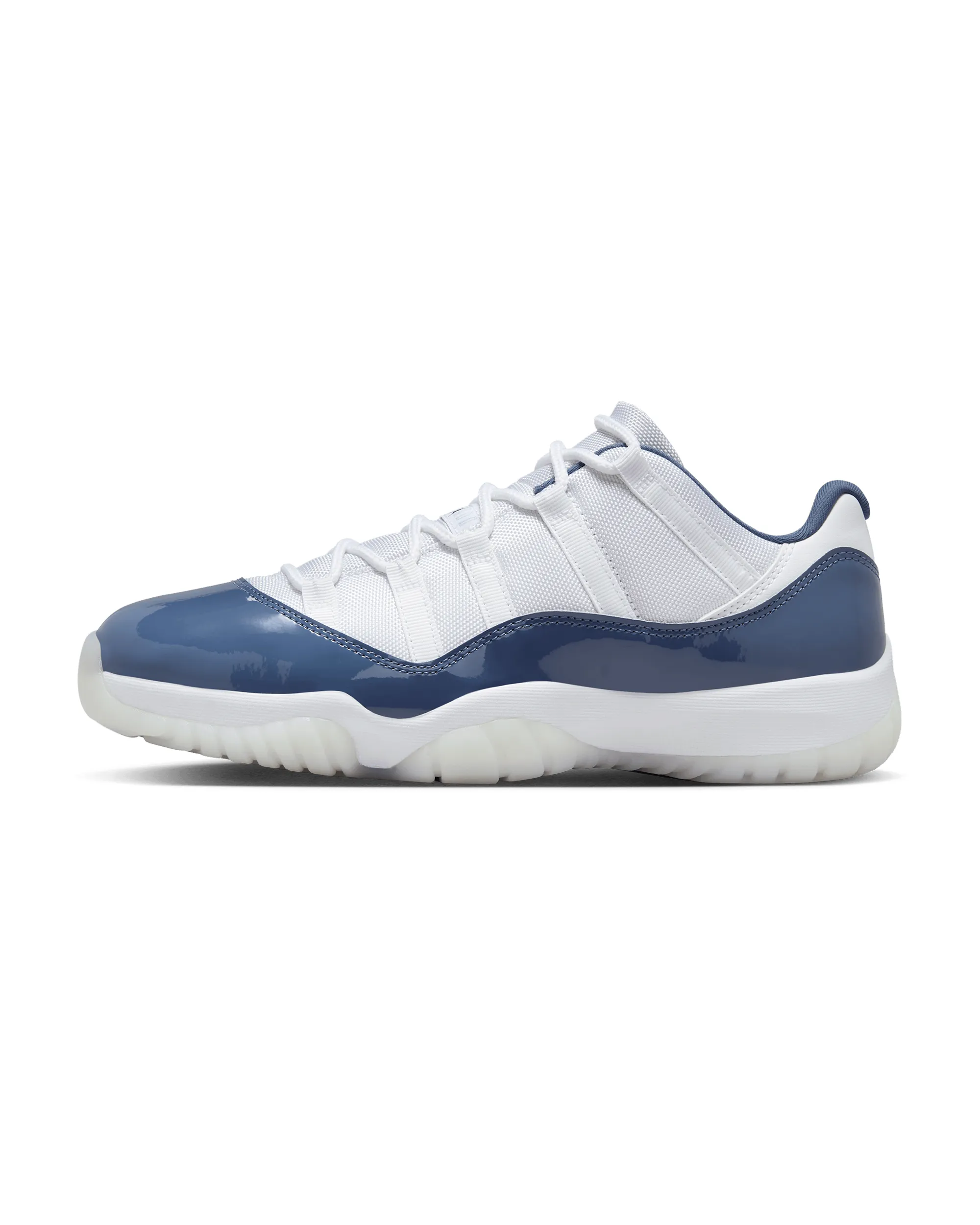 Air Jordan 11 Retro "Diffused Blue" - White / Navy / Blue / Grey