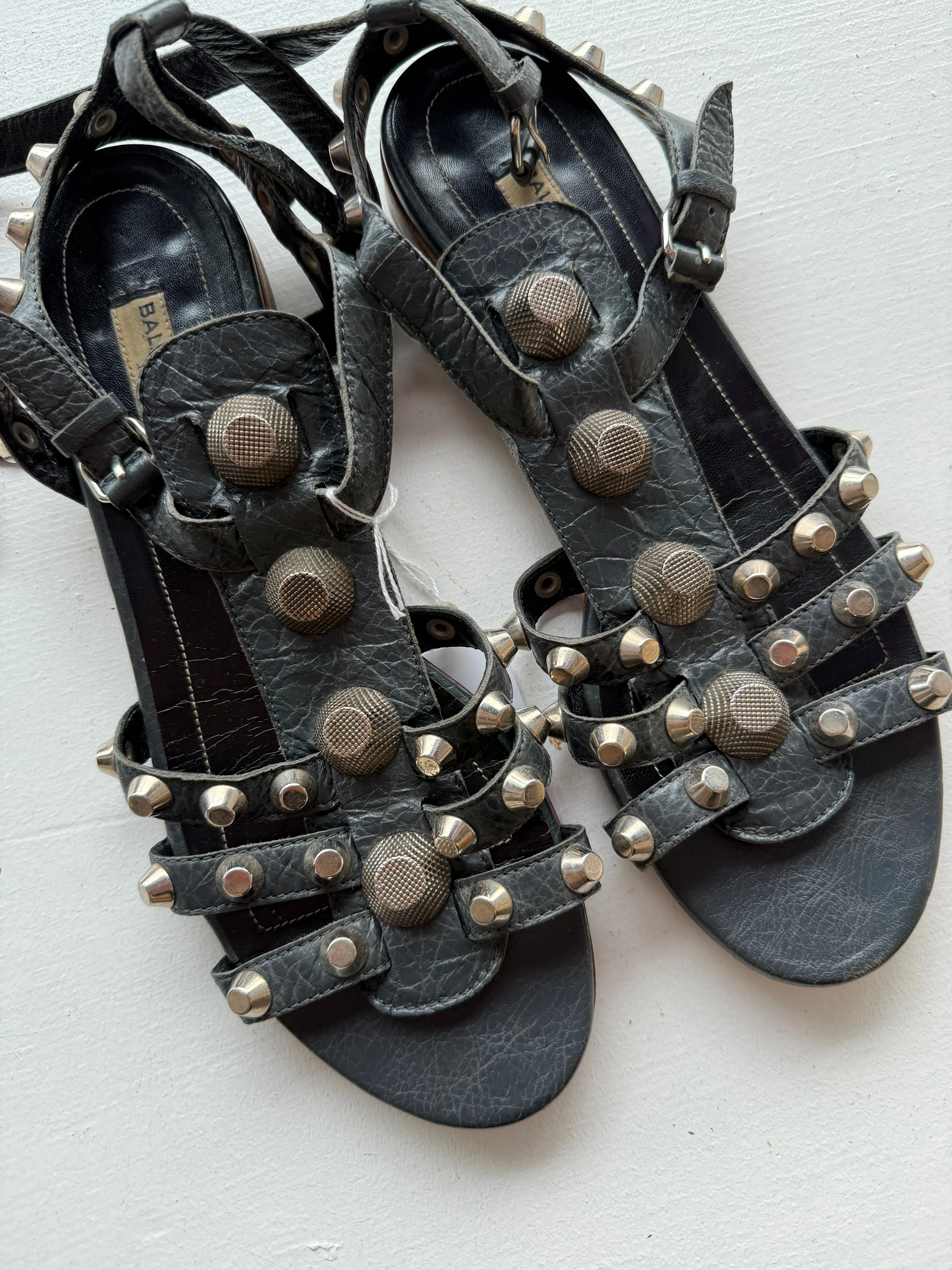 BALENCIAGA Gladiator Sandals 39