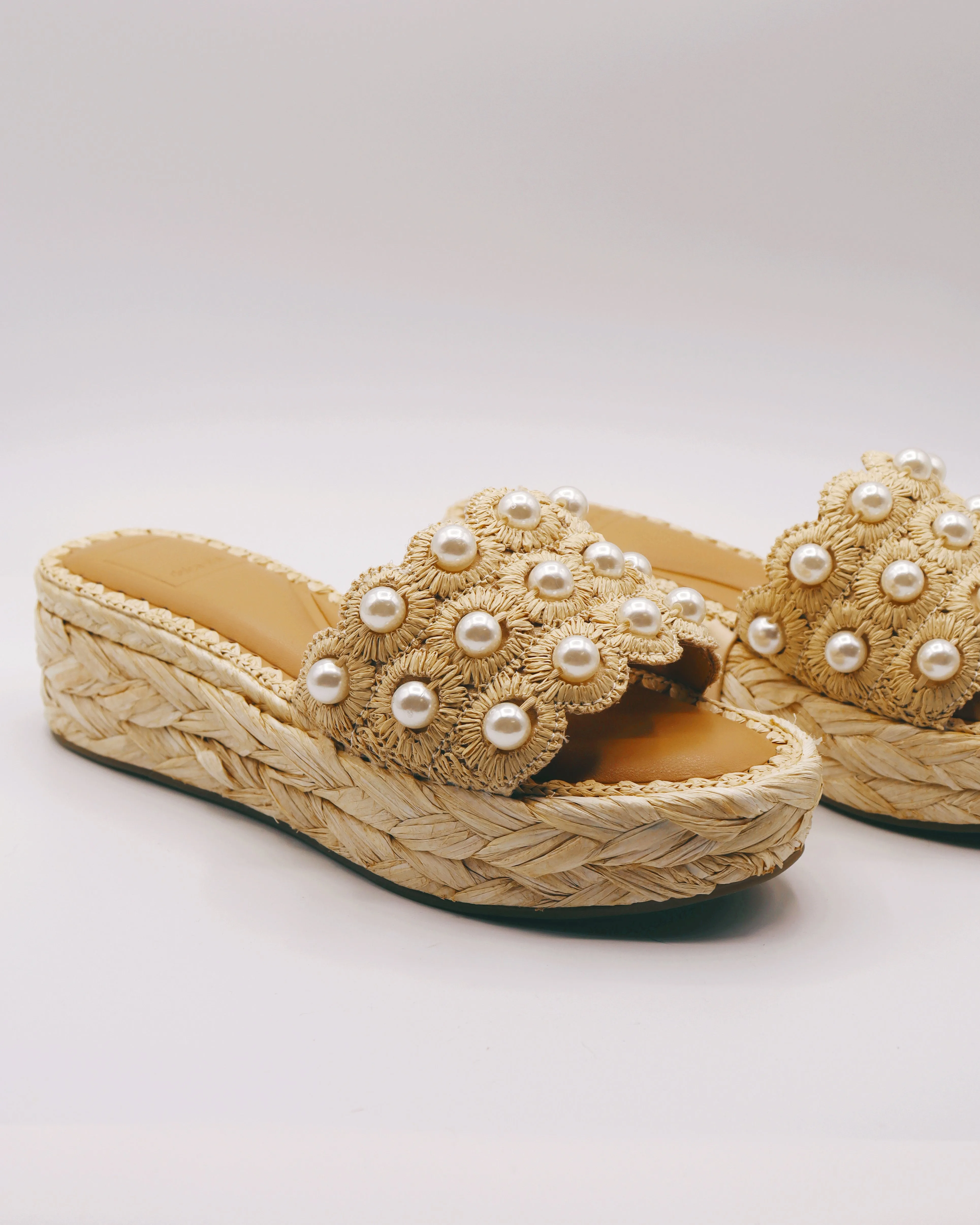 DOLCE VITA | Caper Pearl Raffia Platform Wedge Sandal