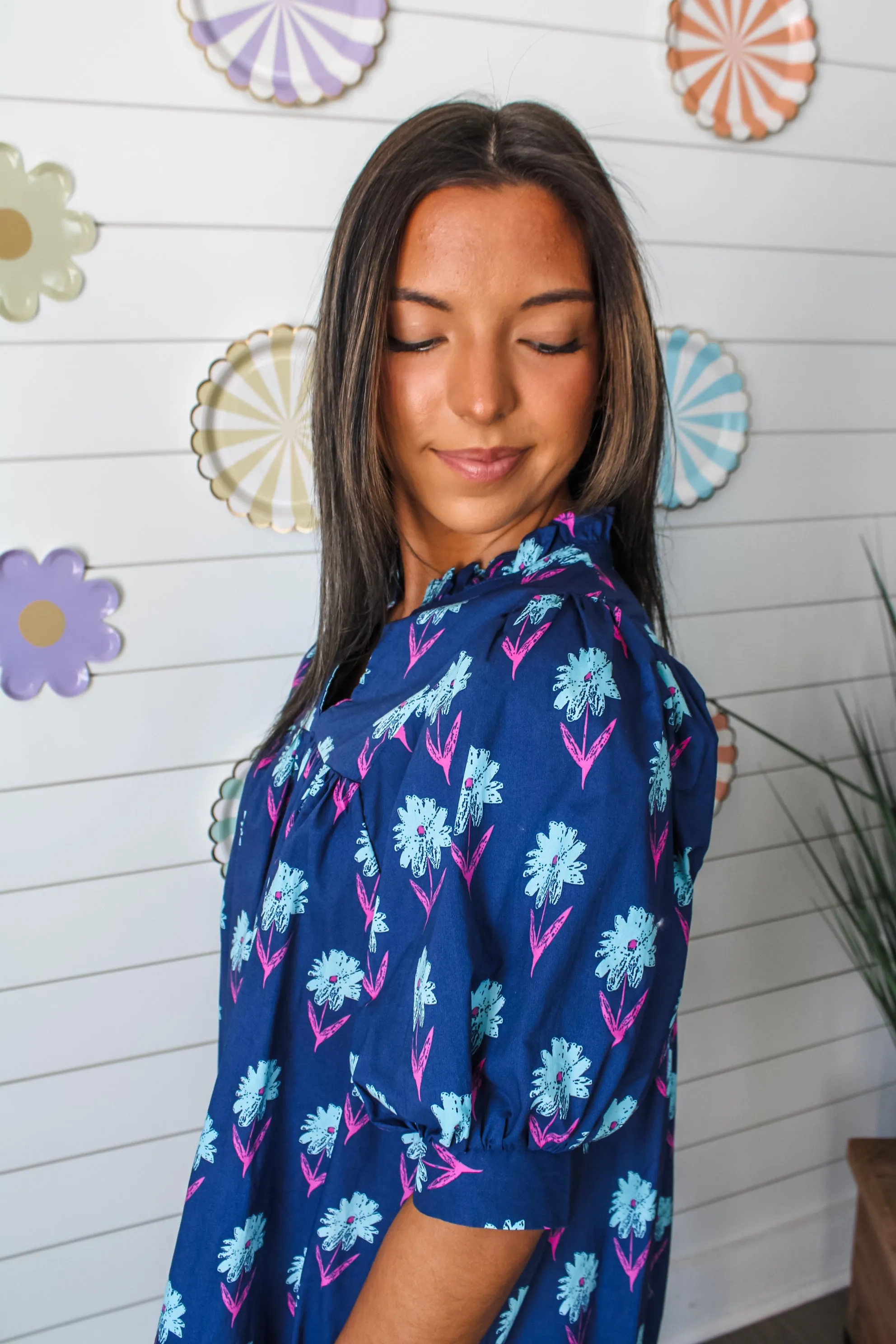 Field Of Daisies • Navy Floral