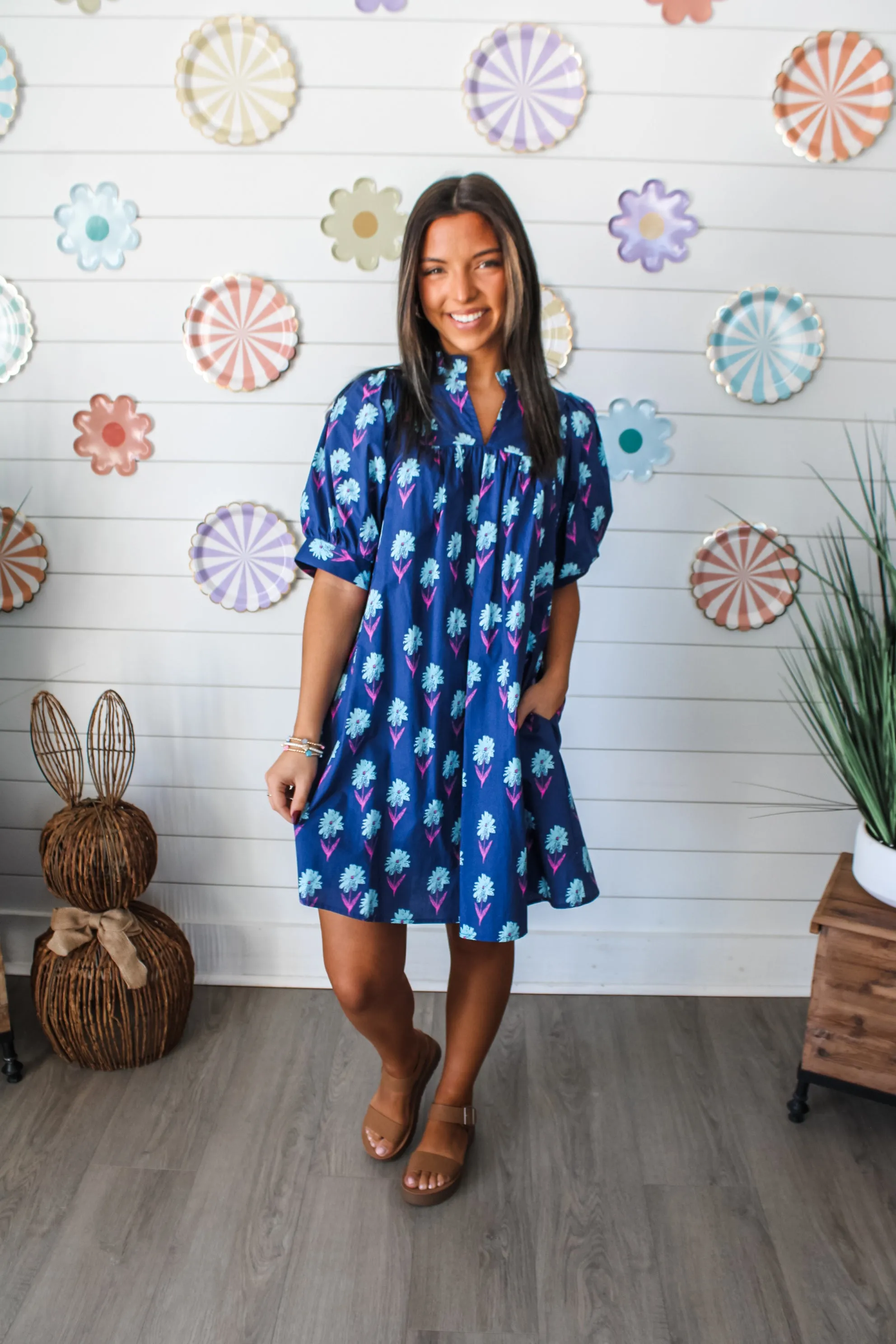Field Of Daisies • Navy Floral