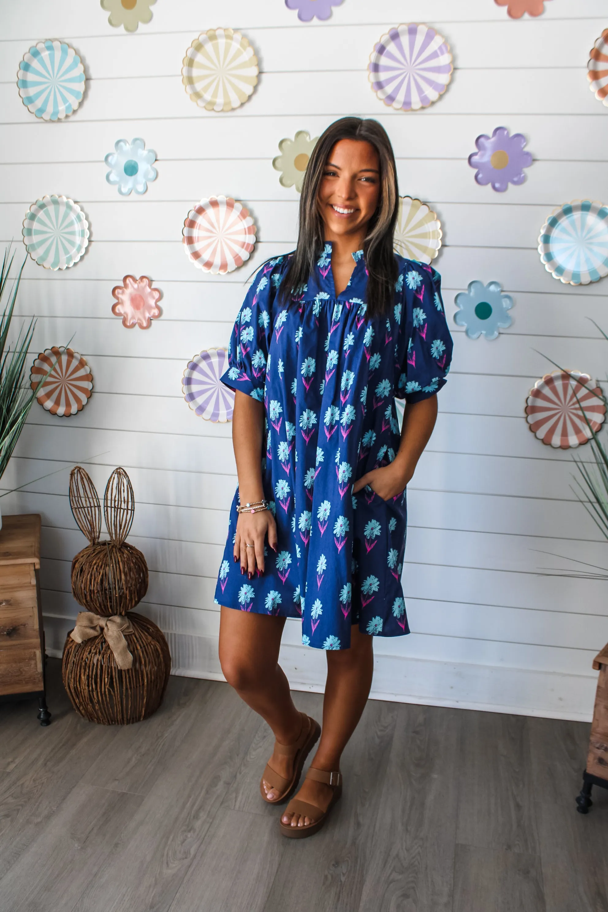 Field Of Daisies • Navy Floral