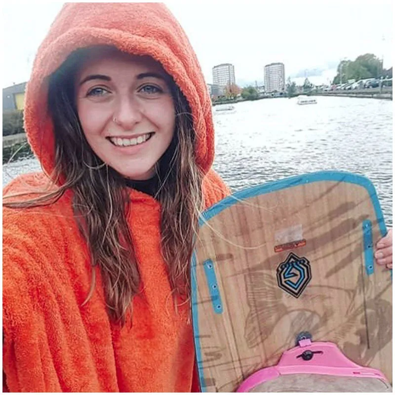 The booicore Changing Robe - Orange