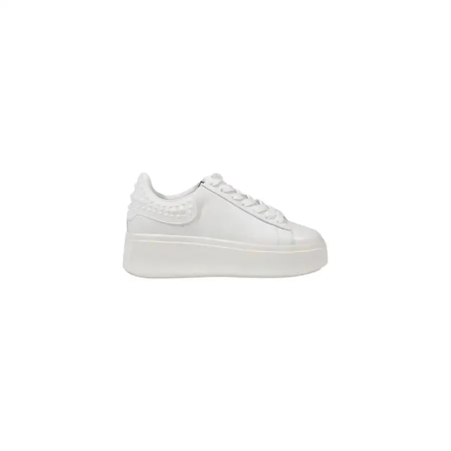 White Leather Platform Sneaker